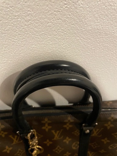 Louis Vuitton モノグラム【ポルトドキ ユマンヴォワヤージュ】バッグ