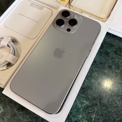オマケ付　iPhone 15 Pro Max 256gb ナチュラル　チタンの画像