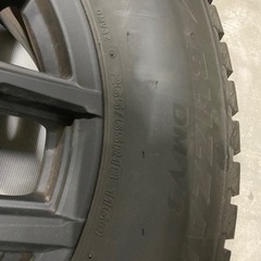 ランクル300.250スタッドレスタイヤの画像