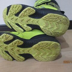 瞬足のスノーブーツ　21cmの画像