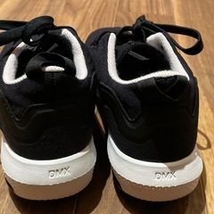 リーボック スニーカーの画像