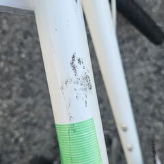 ✨️ジモティー割引✨️【ジャングルジャングル堺初芝店】 小径車　ホワイト　20インチ　変速付き　堺市（東区　西区　北区　南区　堺区　美原区）高石市　泉大津市　忠岡町　和泉市　松原市　大阪狭山市の画像