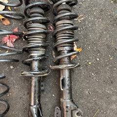 トヨタ70ノア純正サスペンションの画像