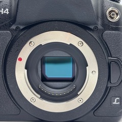 美品　Panasonic LUMIX GH4 ボディ ミラーレス一眼カメラの画像