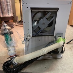 ※ 石油ストーブ　TOYOTOMI トヨトミ　FR-V3602 2021年製　通電確認済みの画像