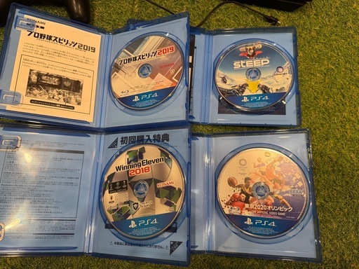 決まりましたＰＳ4PlayStation本体、コントローラー3つ、ソフトまとめて