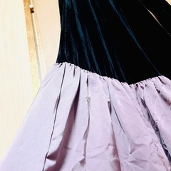 ベルベット ワンピース (ブラック･ラベンダー)の画像