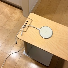 サイドテーブルの画像