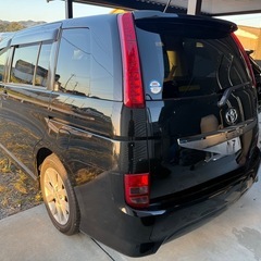 アイシス　車検付きの画像