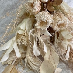 ドライフラワースワッグの画像