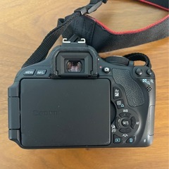 【デジタル一眼レフ】Canon EOS Kiss X5 ダブルズームキットの画像