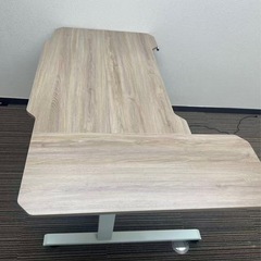 電動昇降式デスク 天板幅150CM×101CMの画像