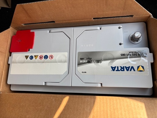 車バッテリー（完全未使用の新品）