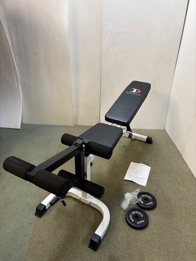 【引き取り限定】レッグフラットベンチ　ボディデザイン　健康器具