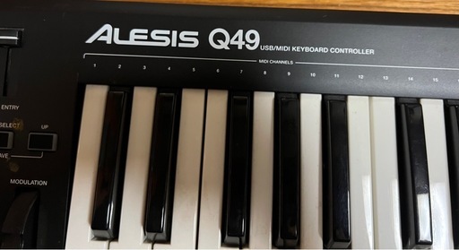 Alesis Q49 USB/MIDIキーボードコントローラー