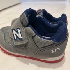 ニューバランス幼児靴の画像