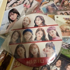 twice、ニジュグッズまとめての画像