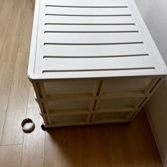 衣装ケースの画像