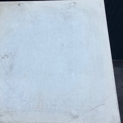 パンチングメタル製　テーブル　サイドテーブル　陳列台　什器　金属　インテリアの画像