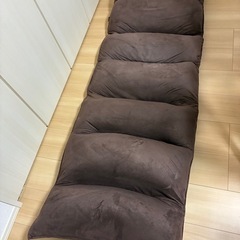 LOWYA 座椅子の画像