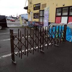 カーテンゲート アルミ 門扉 伸縮ゲートの画像