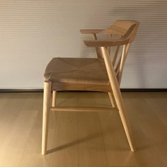 無垢材のペーパーコードチェアの画像