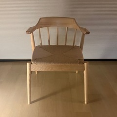 無垢材のペーパーコードチェアの画像