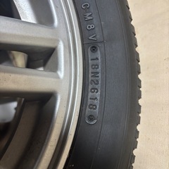 スタッドレスタイヤせセットの画像