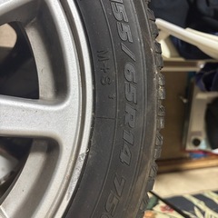 スタッドレスタイヤせセットの画像