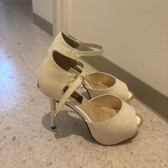キャバ　靴　ヒール　きらきらキラキラの画像