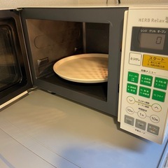 【豪徳寺駅周辺／一人暮らし向け／トースト可】YAMADA オーブンレンジ YMW-W16D1（2017年製・温め1分まで動作）の画像