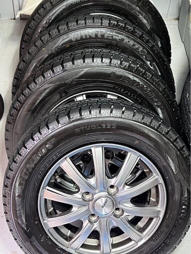 ダンロップ　スノータイヤ