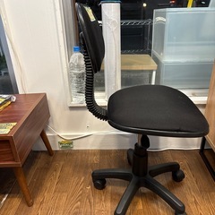 【オフィスチェア】クリーニング済み【管理番号11011】町の画像