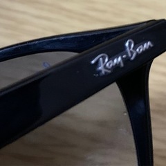 完全正規品レイバン　ブルーサングラスの画像