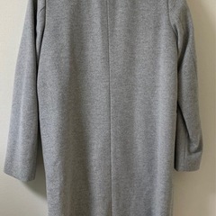 ロンググレーコートの画像