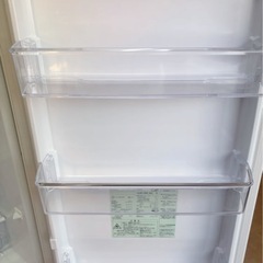 (送料無料) 2022年 極美品 201L 冷蔵庫 ゆったり大容量 全段強化処理ガラス棚 低温フリーケース ⑤の画像