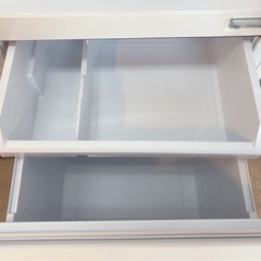 (送料無料) 2022年 極美品 201L 冷蔵庫 ゆったり大容量 全段強化処理ガラス棚 低温フリーケース ⑤の画像