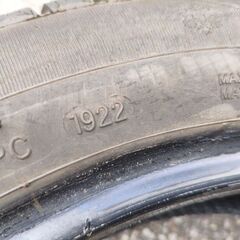 スタッドレスタイヤ　155/65R14　22年製の画像