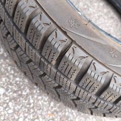 スタッドレスタイヤ　155/65R14　22年製の画像