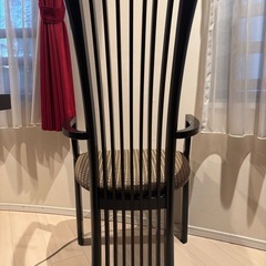 【イタリア製】デザインチェア スタイリッシュ・美品の画像