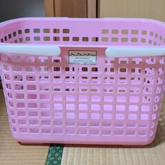 【取引中、11/11～13】洗濯かご　２個の画像