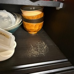 夜限定！！お値下げ！！10000円→9000円！！食器棚／黒色（11/18以降引き取りできる方）の画像