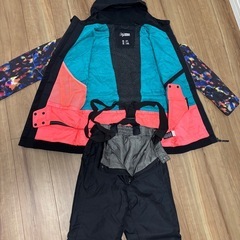 スキー　スノボ　ウェア　レディースの画像