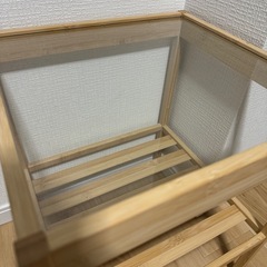 サイドテーブルの画像