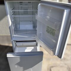 シャープ ノンフロン冷凍冷蔵庫    SJ-14T-S 137L    2011年製造   通電・動作確認済  の画像