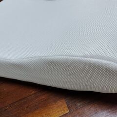 無印良品 寝返りを受け止めるまくらの画像