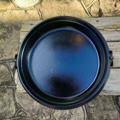 すき焼き鍋の画像