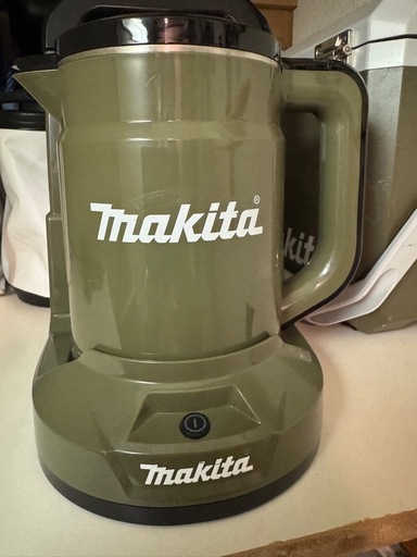 Makita XGT 電動ケトル オリーブグリーン　　KT001G