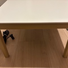 こたつ机の画像