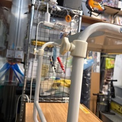 【高さ、幅伸縮式レンジラック】【キッチン収納】クリーニング済み【管理番号11011】町の画像